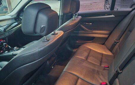 BMW 5 серия, 2011 год, 1 300 000 рублей, 11 фотография