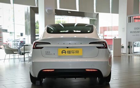 Tesla Model 3 I, 2025 год, 6 129 000 рублей, 6 фотография