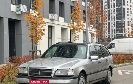 Mercedes-Benz C-Класс, 1997 год, 350 000 рублей, 1 фотография