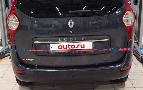 Renault Lodgy, 2022 год, 2 360 000 рублей, 2 фотография