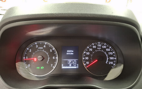 Renault Duster, 2021 год, 2 100 000 рублей, 17 фотография