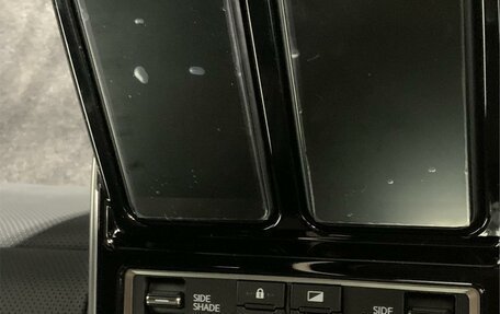 Lexus LM, 2024 год, 22 990 000 рублей, 20 фотография