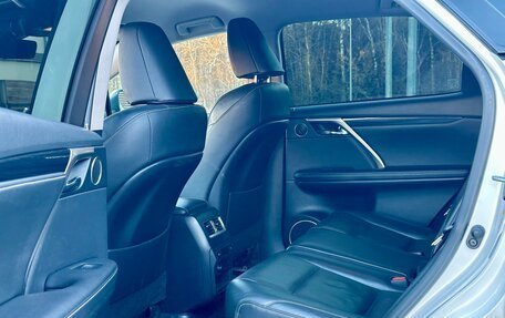 Lexus RX IV рестайлинг, 2016 год, 3 200 000 рублей, 15 фотография