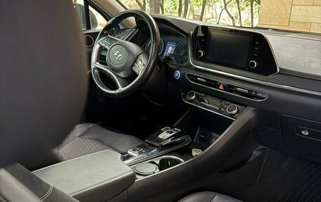 Hyundai Sonata VIII, 2020 год, 2 000 000 рублей, 8 фотография