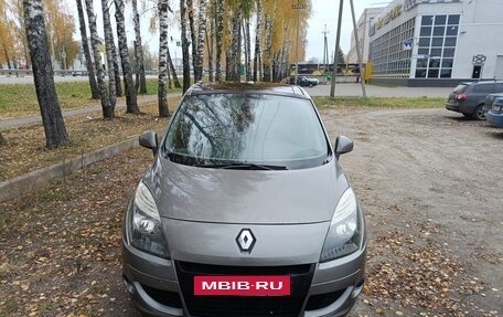 Renault Scenic III, 2009 год, 560 000 рублей, 2 фотография