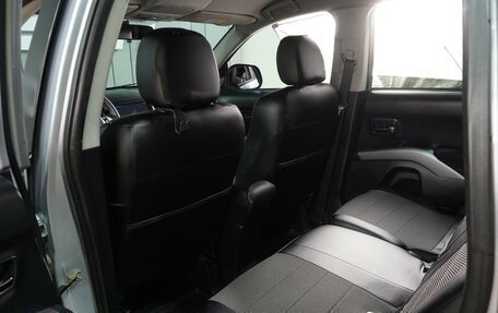 Mitsubishi Outlander III рестайлинг 3, 2008 год, 1 166 000 рублей, 11 фотография