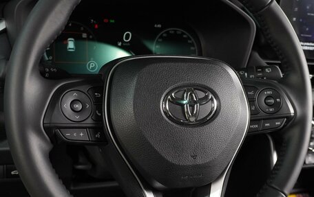 Toyota RAV4, 2025 год, 4 450 000 рублей, 18 фотография