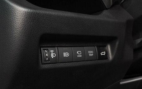 Toyota RAV4, 2025 год, 4 450 000 рублей, 20 фотография