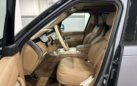 Land Rover Range Rover IV рестайлинг, 2024 год, 22 990 000 рублей, 10 фотография