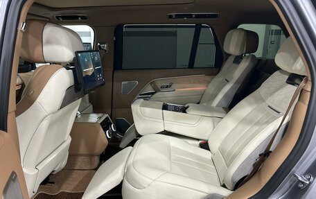 Land Rover Range Rover IV рестайлинг, 2024 год, 22 990 000 рублей, 25 фотография
