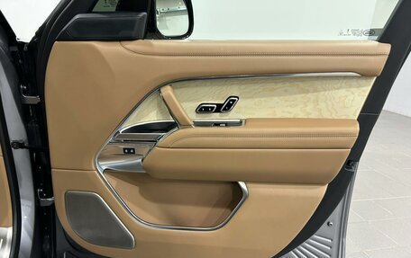 Land Rover Range Rover IV рестайлинг, 2024 год, 22 990 000 рублей, 35 фотография