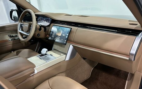 Land Rover Range Rover IV рестайлинг, 2024 год, 22 990 000 рублей, 37 фотография