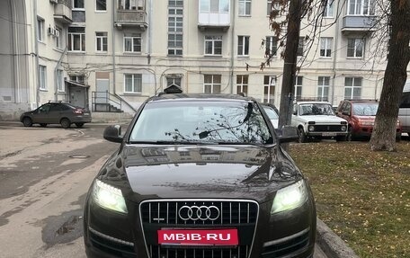 Audi Q7, 2013 год, 1 900 000 рублей, 1 фотография