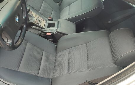 BMW 5 серия, 2003 год, 1 100 000 рублей, 12 фотография