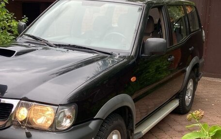 Nissan Terrano II рестайлинг, 2003 год, 580 000 рублей, 2 фотография