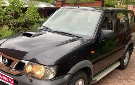Nissan Terrano II рестайлинг, 2003 год, 580 000 рублей, 3 фотография