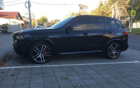 BMW X5, 2022 год, 9 900 000 рублей, 3 фотография