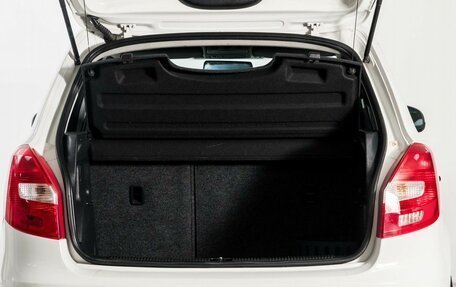 Skoda Fabia II, 2011 год, 500 000 рублей, 13 фотография