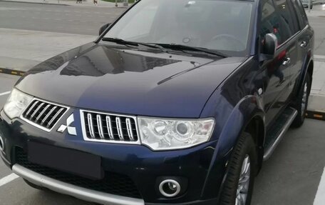 Mitsubishi Pajero Sport II рестайлинг, 2012 год, 1 500 000 рублей, 2 фотография