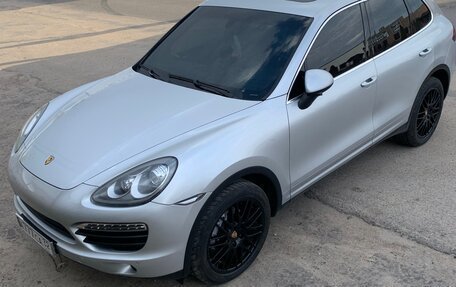 Porsche Cayenne III, 2011 год, 2 790 000 рублей, 19 фотография