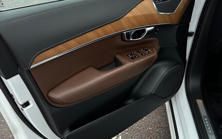 Volvo XC90 II рестайлинг, 2020 год, 4 300 000 рублей, 8 фотография