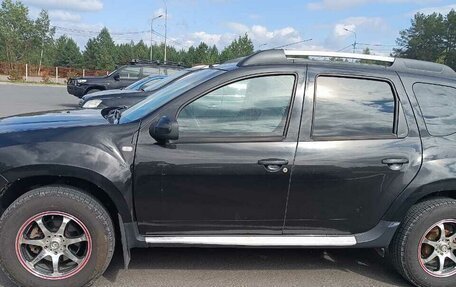 Renault Duster I рестайлинг, 2014 год, 920 000 рублей, 2 фотография