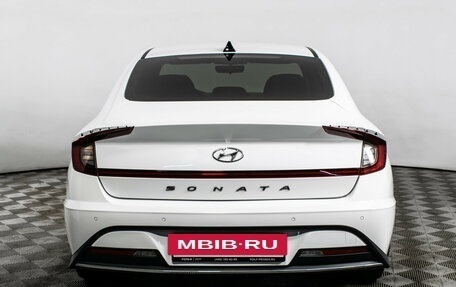 Hyundai Sonata VIII, 2021 год, 2 620 000 рублей, 6 фотография