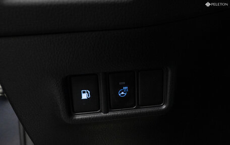 Toyota C-HR I рестайлинг, 2020 год, 2 780 000 рублей, 21 фотография