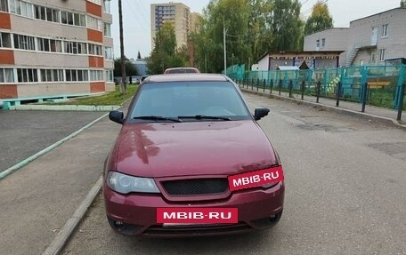 Daewoo Nexia I рестайлинг, 2008 год, 100 000 рублей, 4 фотография