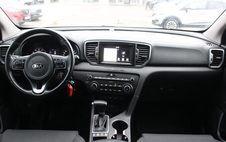 KIA Sportage IV рестайлинг, 2017 год, 1 897 000 рублей, 7 фотография