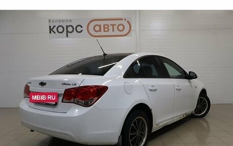 Chevrolet Cruze II, 2010 год, 449 000 рублей, 3 фотография