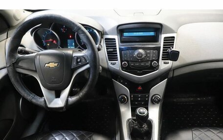 Chevrolet Cruze II, 2010 год, 449 000 рублей, 9 фотография