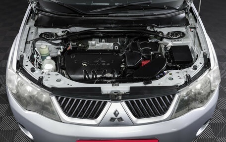 Mitsubishi Outlander III рестайлинг 3, 2008 год, 1 119 000 рублей, 9 фотография