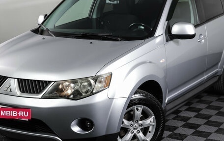 Mitsubishi Outlander III рестайлинг 3, 2008 год, 1 119 000 рублей, 23 фотография