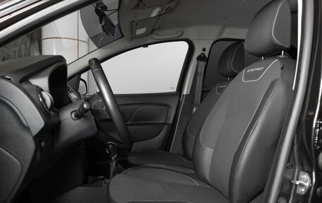 Renault Logan II, 2022 год, 1 494 600 рублей, 13 фотография