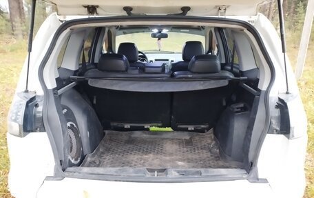 Mitsubishi Outlander III рестайлинг 3, 2008 год, 870 000 рублей, 10 фотография