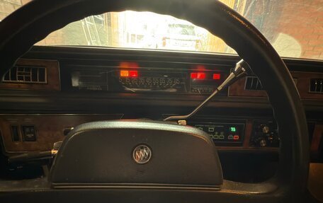 Buick LeSabre VIII, 1989 год, 1 700 000 рублей, 5 фотография