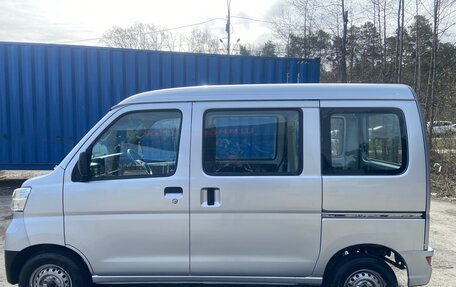 Toyota Pixis Van I, 2018 год, 1 200 000 рублей, 3 фотография