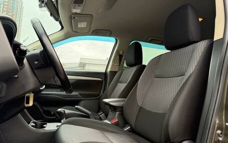 Mitsubishi Outlander III рестайлинг 3, 2015 год, 1 550 000 рублей, 10 фотография