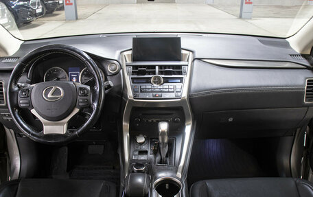 Lexus NX I, 2016 год, 2 849 000 рублей, 13 фотография