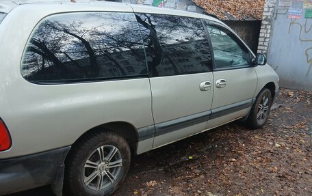 Dodge Caravan III, 2000 год, 450 000 рублей, 1 фотография