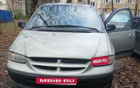 Dodge Caravan III, 2000 год, 450 000 рублей, 3 фотография