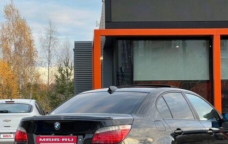 BMW 5 серия, 2007 год, 1 530 000 рублей, 7 фотография