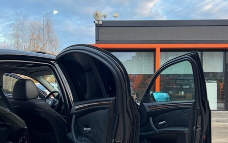 BMW 5 серия, 2007 год, 1 530 000 рублей, 14 фотография