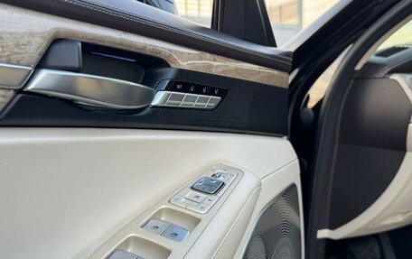 Genesis G90 I рестайлинг, 2016 год, 2 350 000 рублей, 16 фотография