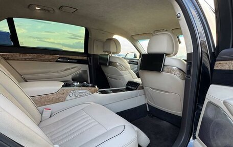 Genesis G90 I рестайлинг, 2016 год, 2 350 000 рублей, 15 фотография