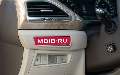 Genesis G90 I рестайлинг, 2016 год, 2 350 000 рублей, 20 фотография