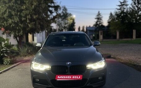 BMW 3 серия, 2017 год, 2 700 000 рублей, 1 фотография