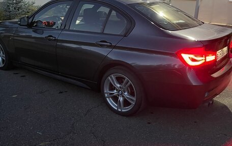 BMW 3 серия, 2017 год, 2 700 000 рублей, 4 фотография