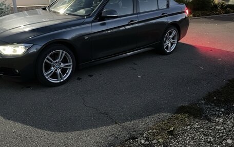 BMW 3 серия, 2017 год, 2 700 000 рублей, 3 фотография